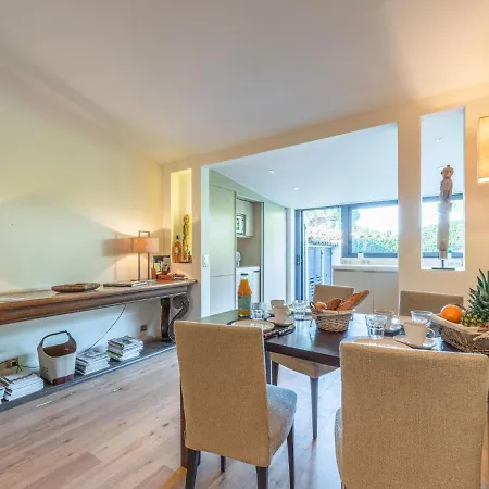 Les Des Muriers By Interhome بيت للعطل